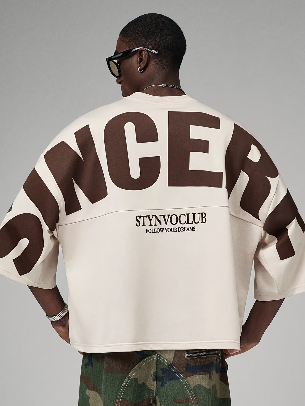 Loose-fitting knit t-shirt with patchwork print