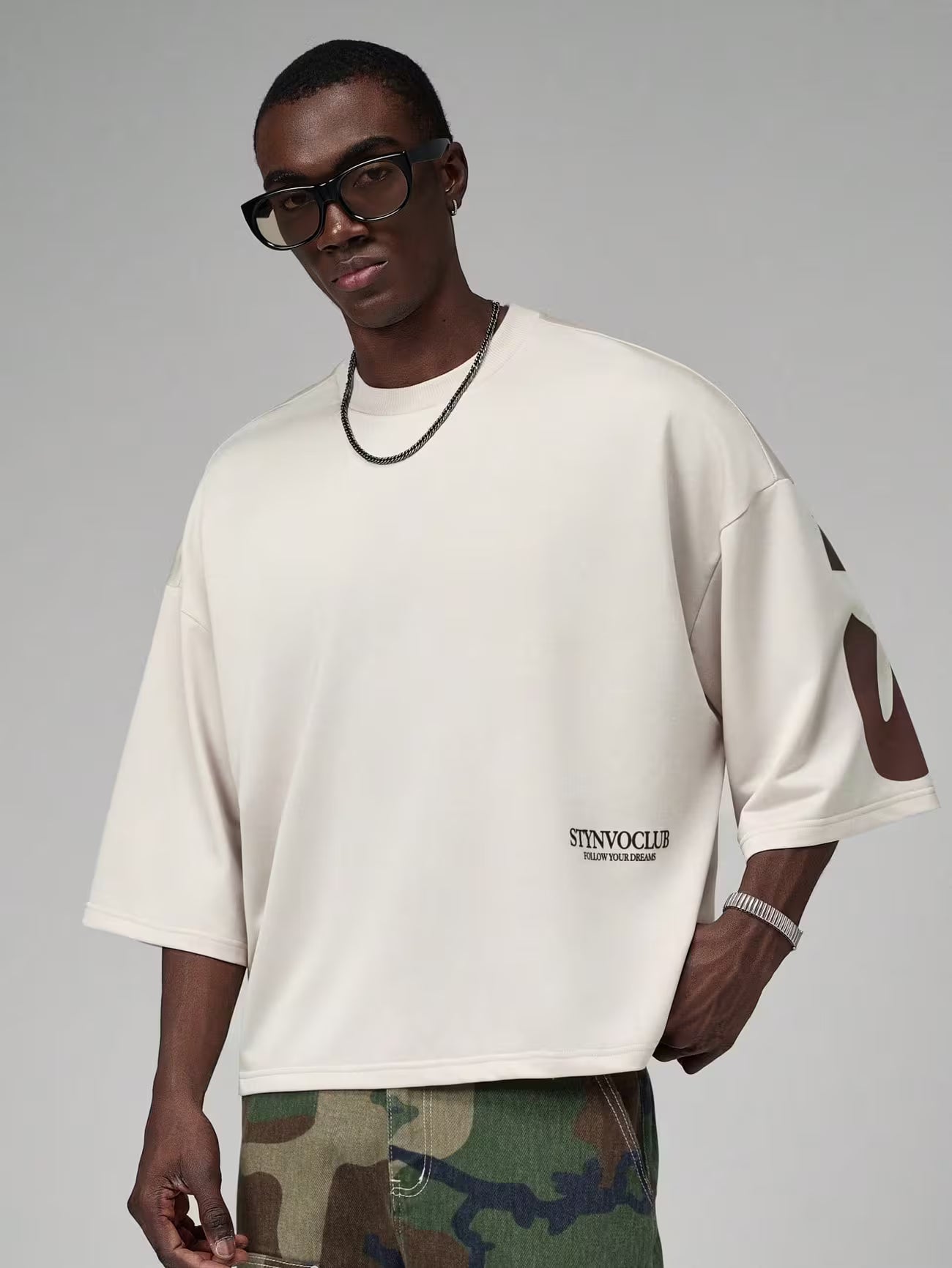 Loose-fitting knit t-shirt with patchwork print