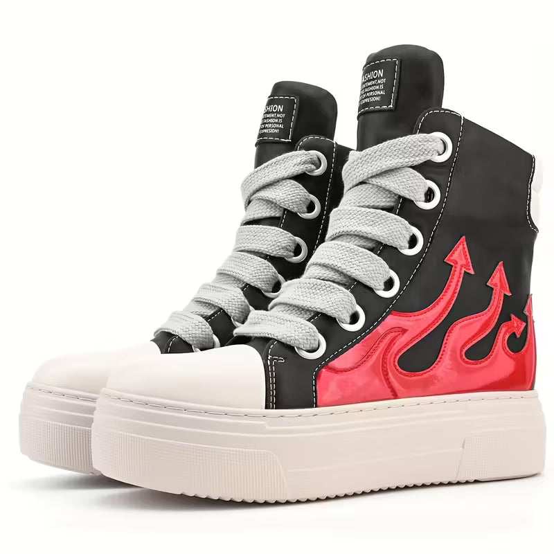 HIGH-TOP SHOES WITH THICK SOLES