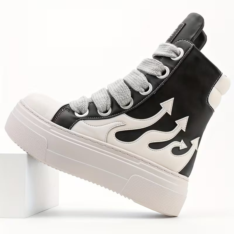 HIGH-TOP SHOES WITH THICK SOLES