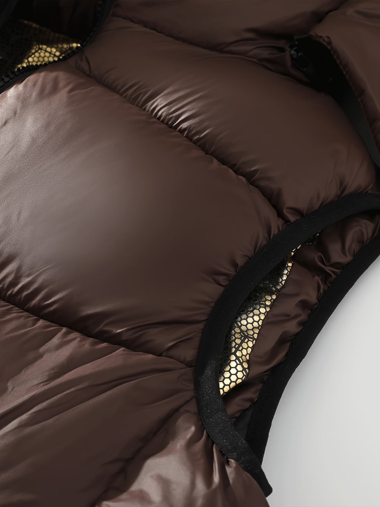Popular Modern American Autumn and Winter Vest, Warm and Cold Jacket with Detachable Hood