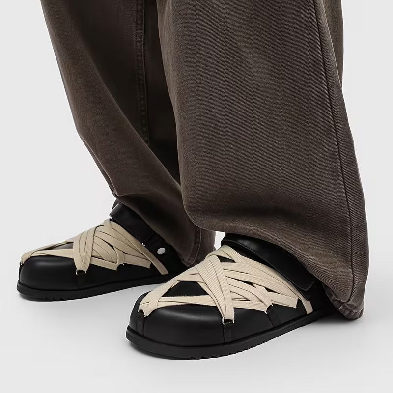 Relaxed Breathable Shoe with Toe Separator