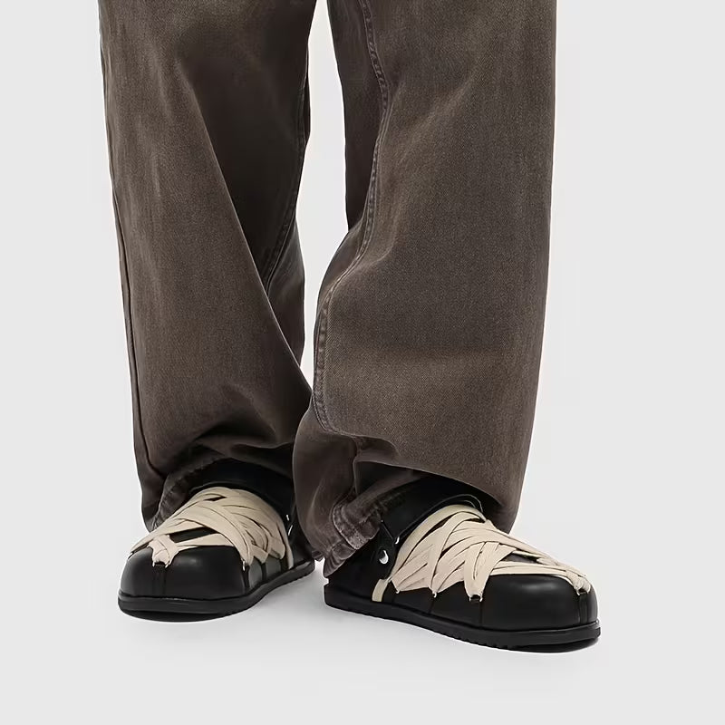 Relaxed Breathable Shoe with Toe Separator